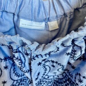 New York & Company Light Blue Skirt with Black Embroidery